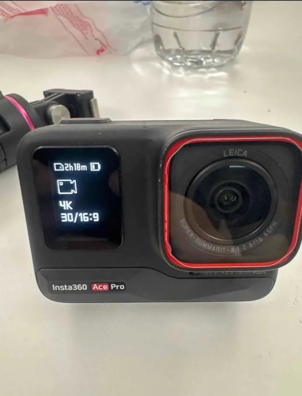 Insta 360 ace pro - Foto 2