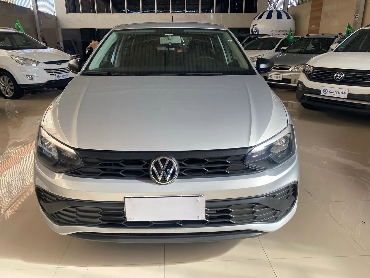 Volkswagen Polo Polo Track 1.0 Flex 12V 5p 2024