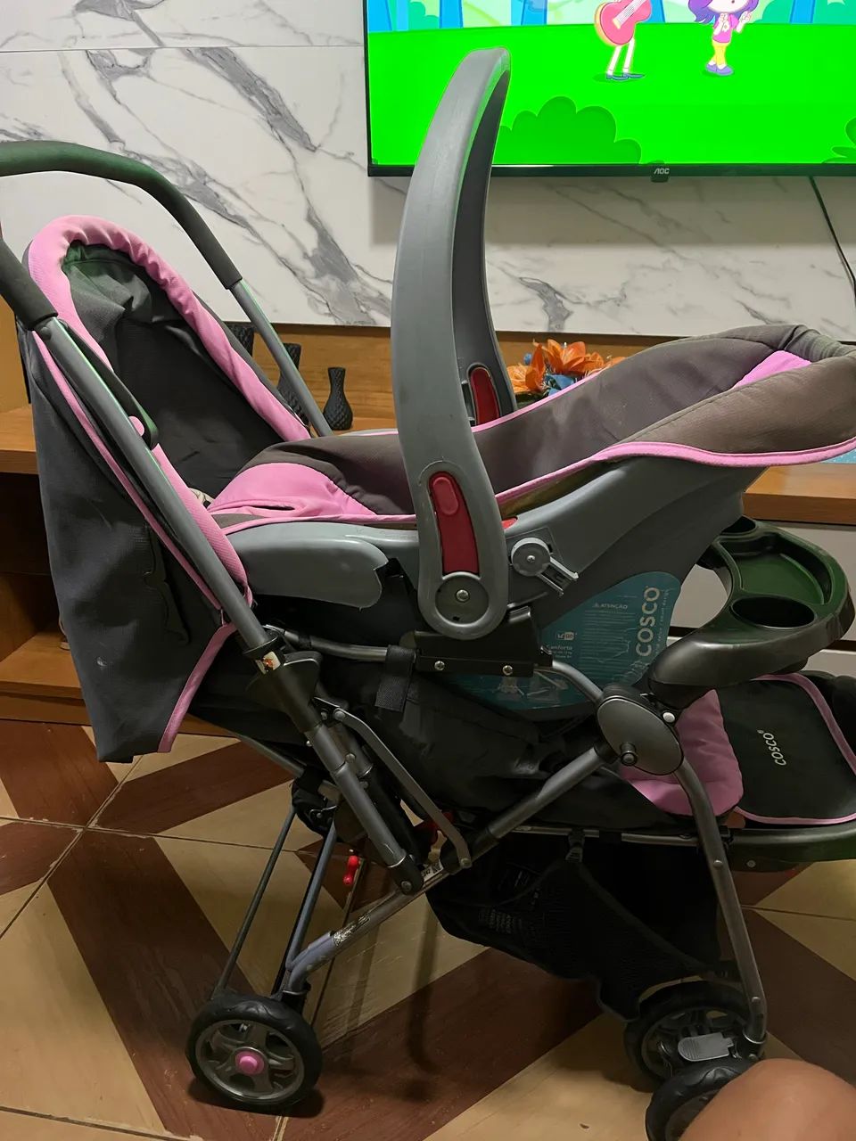Carrinho com bebê conforto  - Foto 2