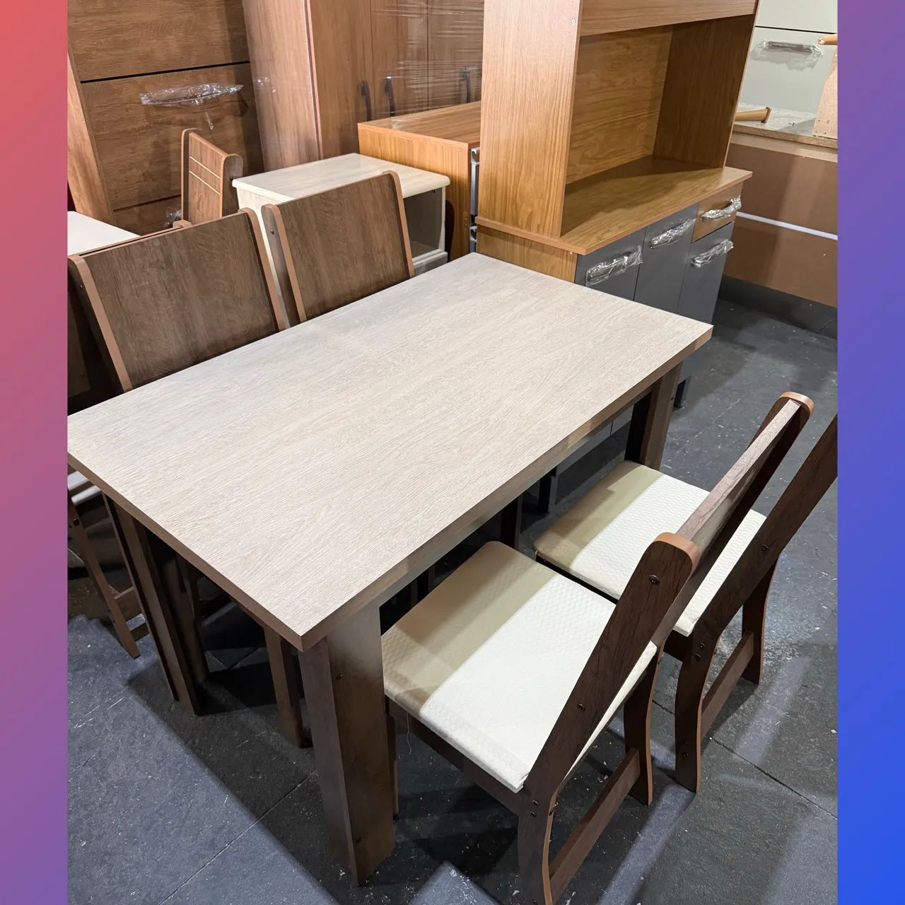 Mesa com 4 cadeiras - entregamos hoje 