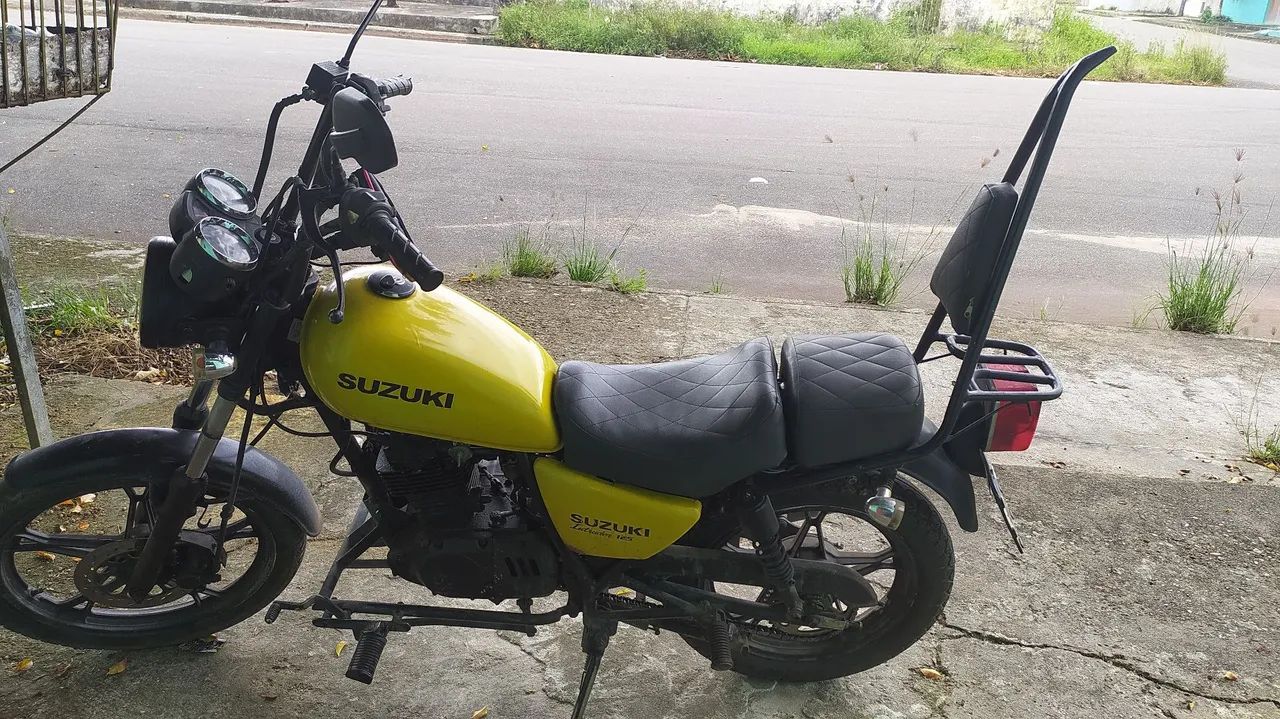 Suzuki intruder Customizada 