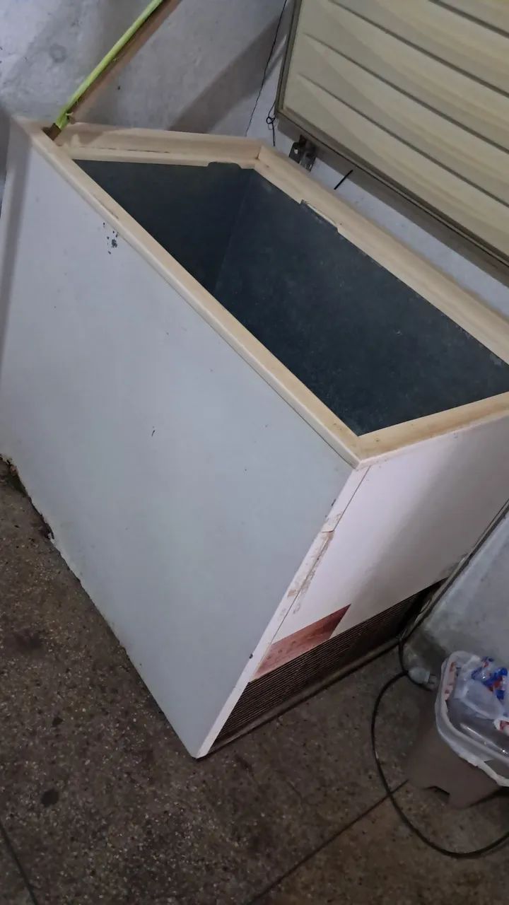 Vendo aparador de comida  ou conhecido  como buffet para restaurante servir servir  - Foto 5