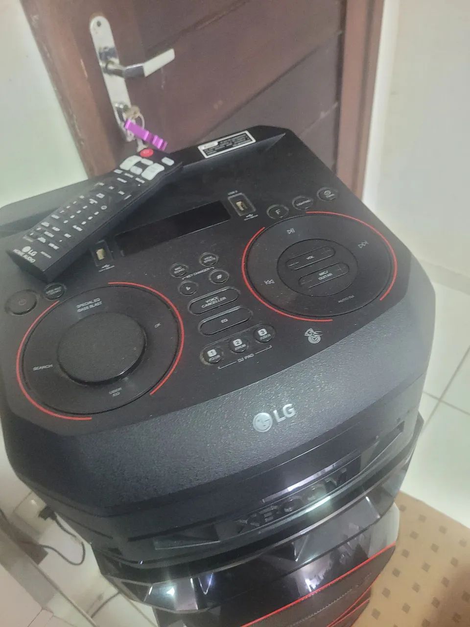 Torre LG XBOOM com documento original e com parcelamento 