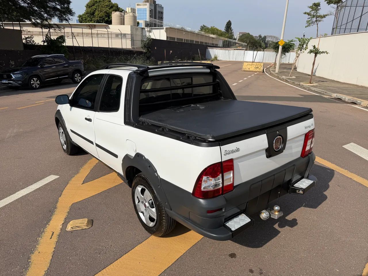 Fiat Strada Working Celeb.1.4 Fire Flex 8V CD 2013 - Foto 3