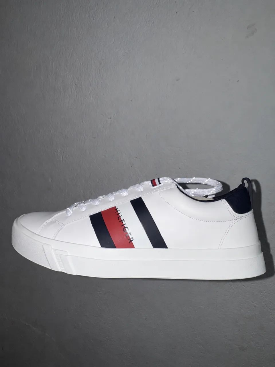 Tênis Tommy Hilfiger