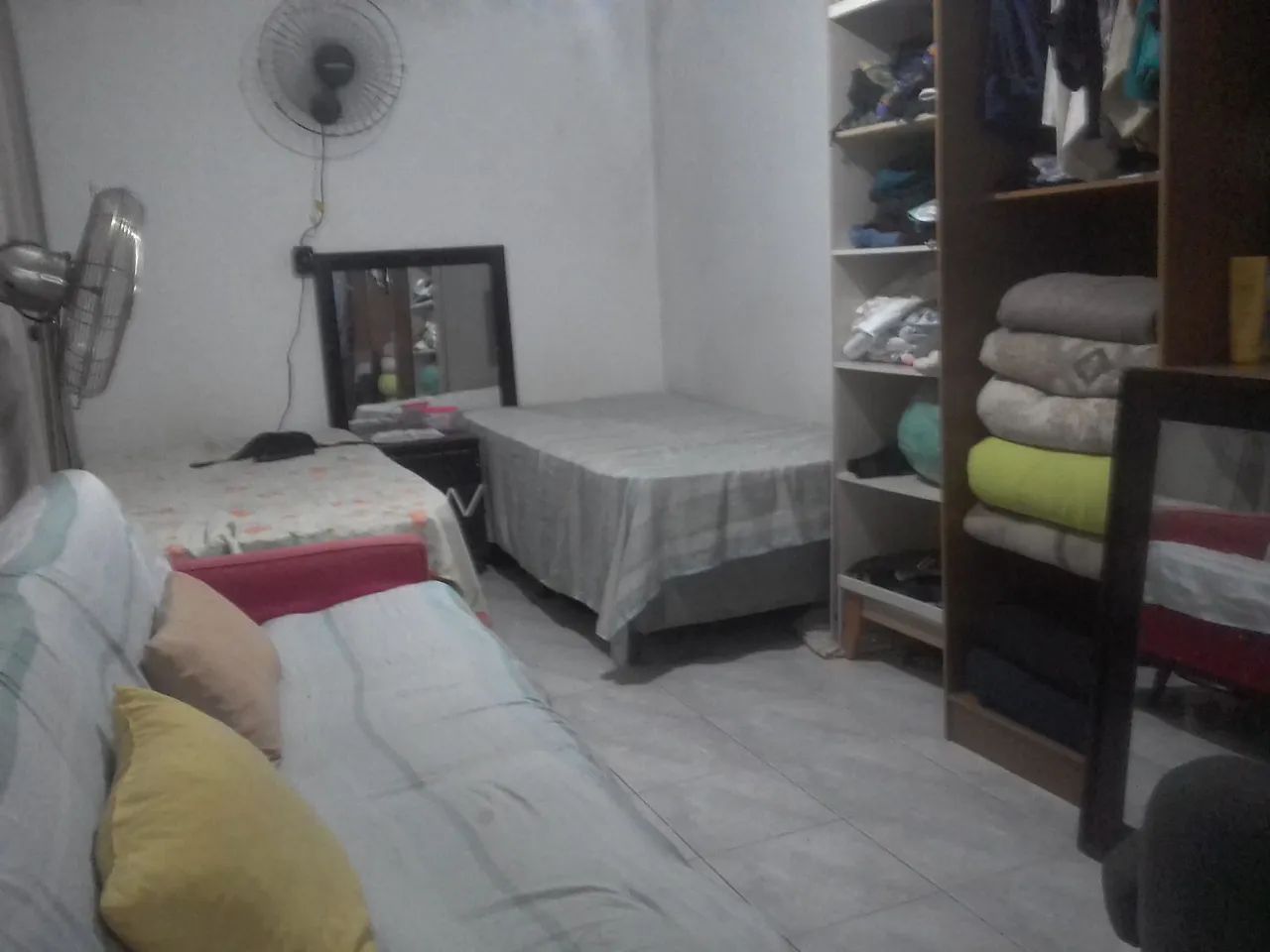 Cama box solteiro usada porém muito boa - Foto 2