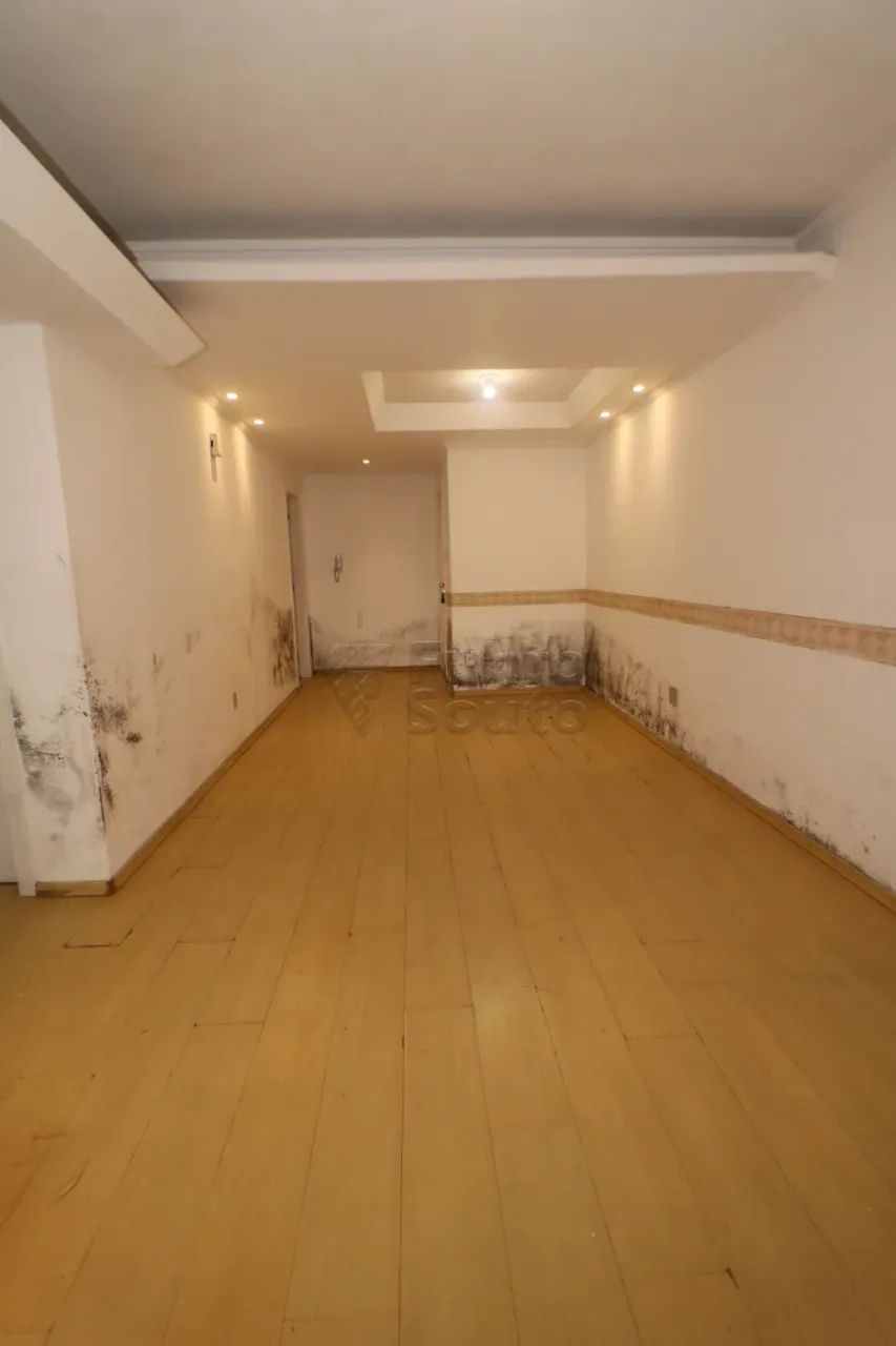 Apartamento de 3 Dormitórios com Suíte e Sacada Coberta - Centro - Foto 4