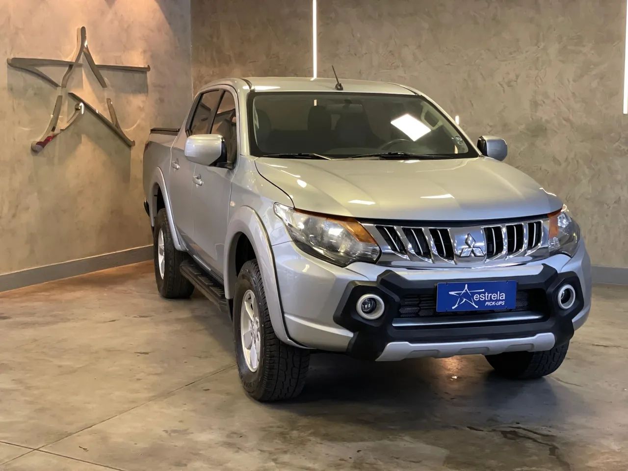 Mitsubishi L200 L200 Triton Sport GLS 2.4 CD Diesel Aut. 2019