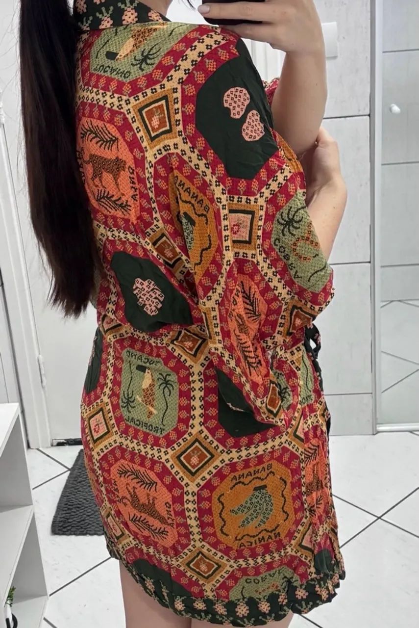 Vestido Tropical Transpasse estilo kimono - Foto 2