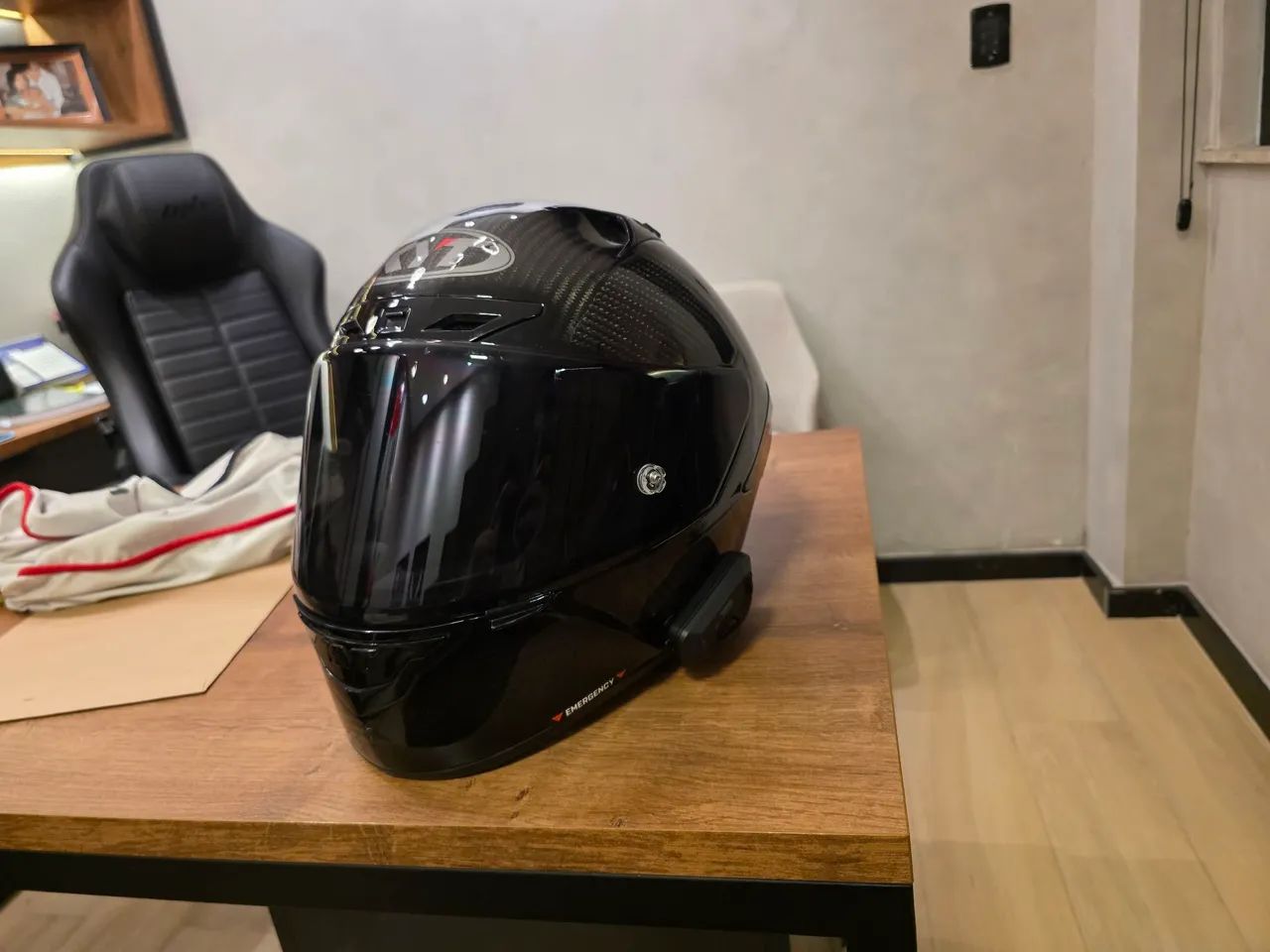 Capacete KYT Nz race carbono + intermunicador cardo frecom 2x - Foto 3