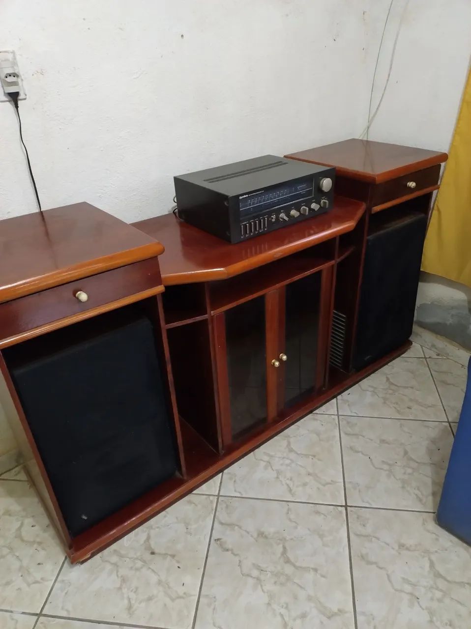 RACK DE SALA