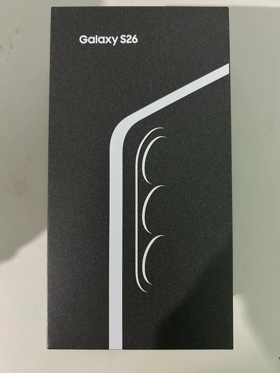 Vendo celular Samsung s26 novo e na caixa