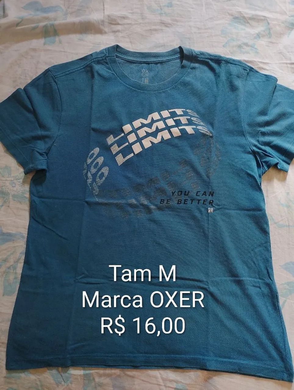 Camiseta azul