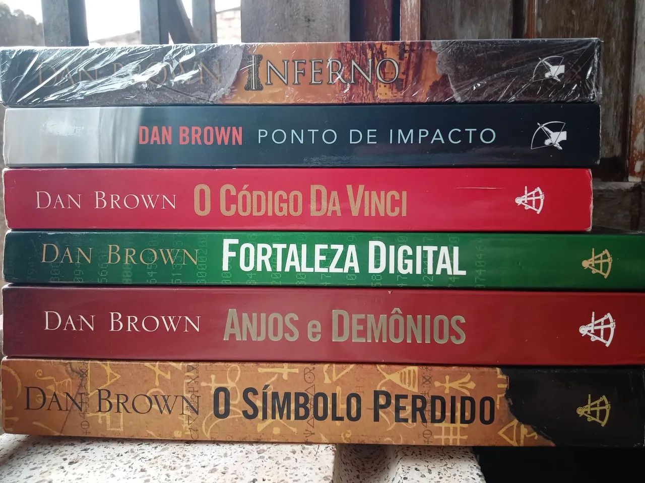 Livros - Foto 2