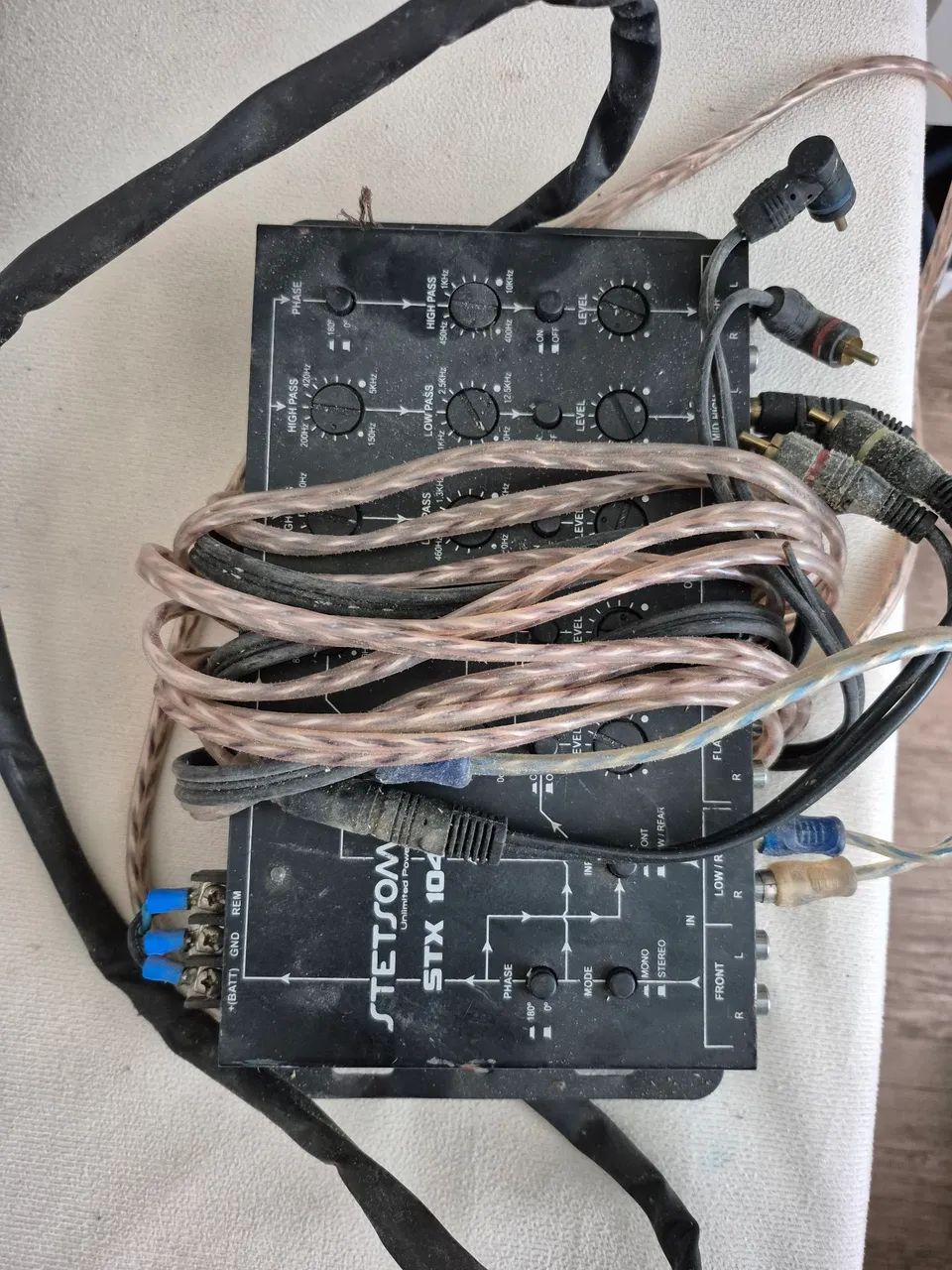 O Stetsom STX104