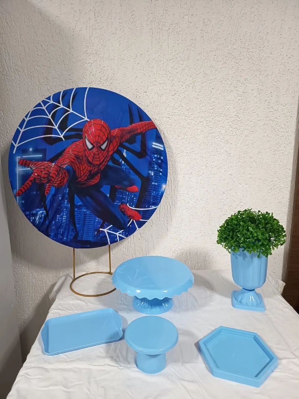 Kit de festa na mesa - Foto 4