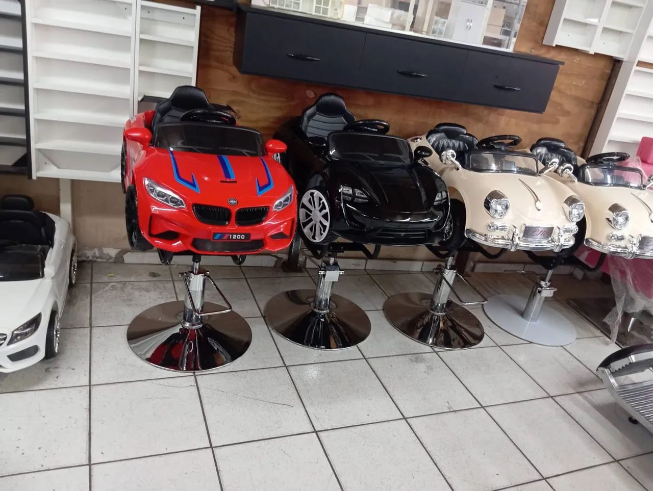 Carrinho de cabeleireiro infantil  - Foto 3