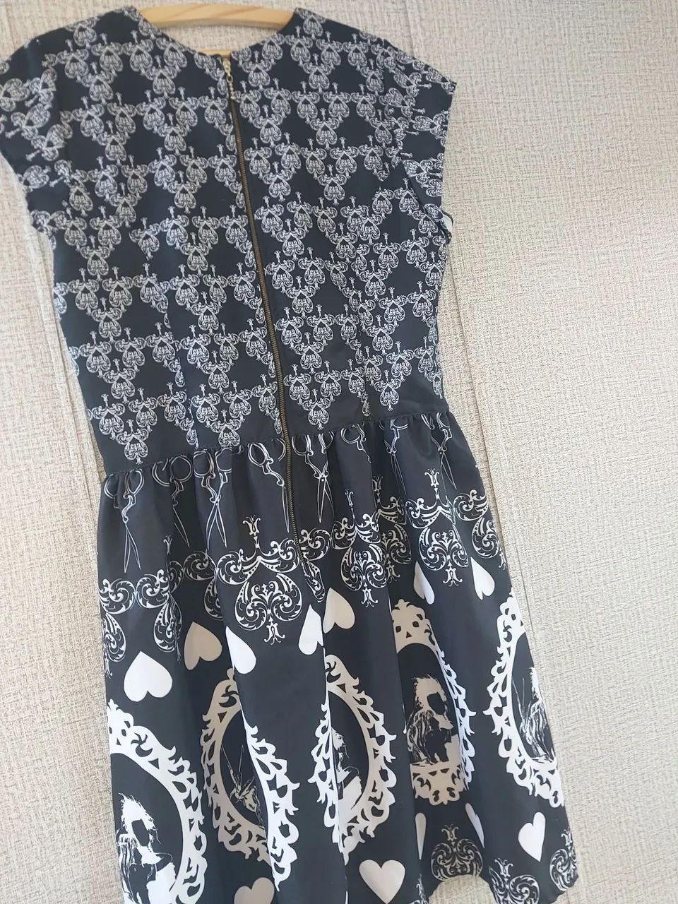 Vestido Edward Mãos de tesoura estiloso - Foto 3