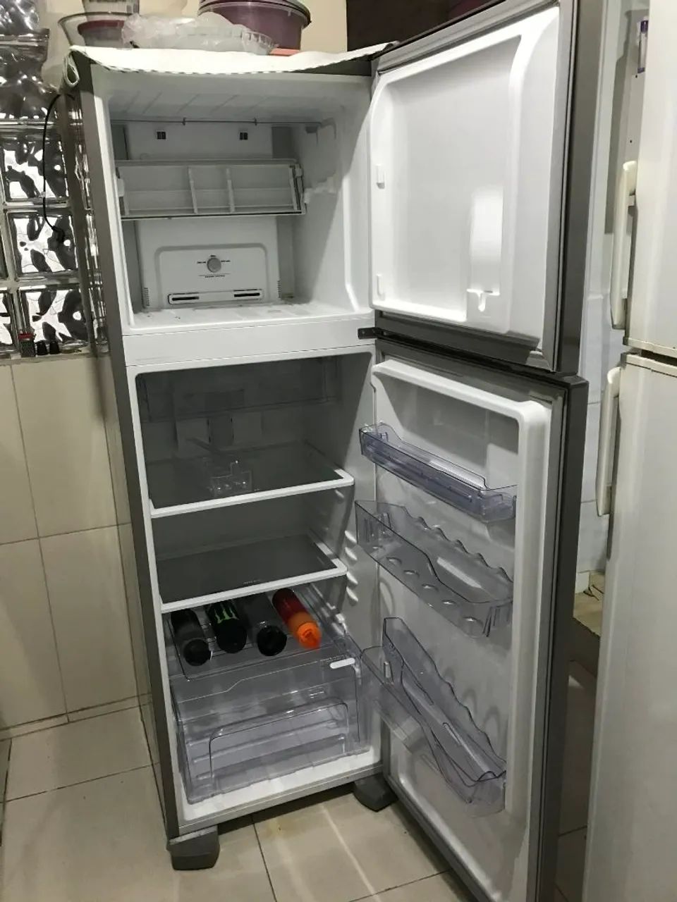 Geladeira Inox Electrolux  - Foto 4