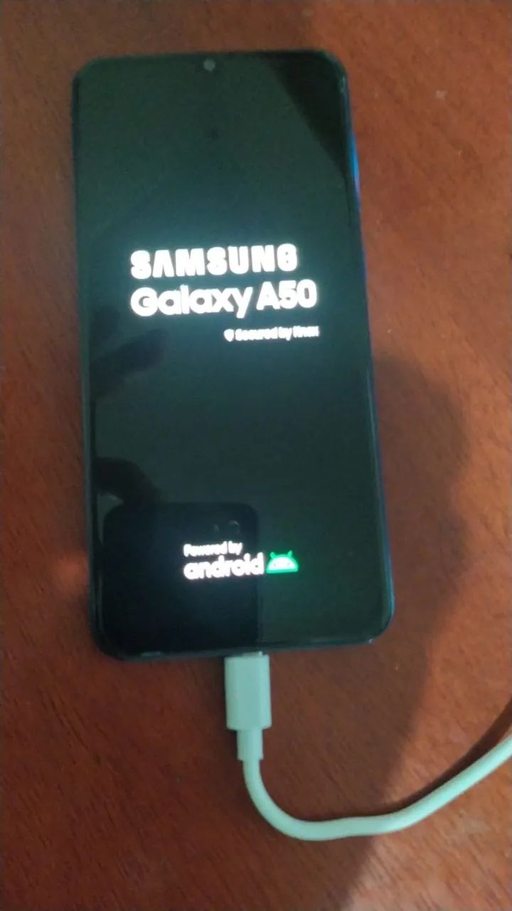 Celular Samsung A50 azul 64GB - Foto 2