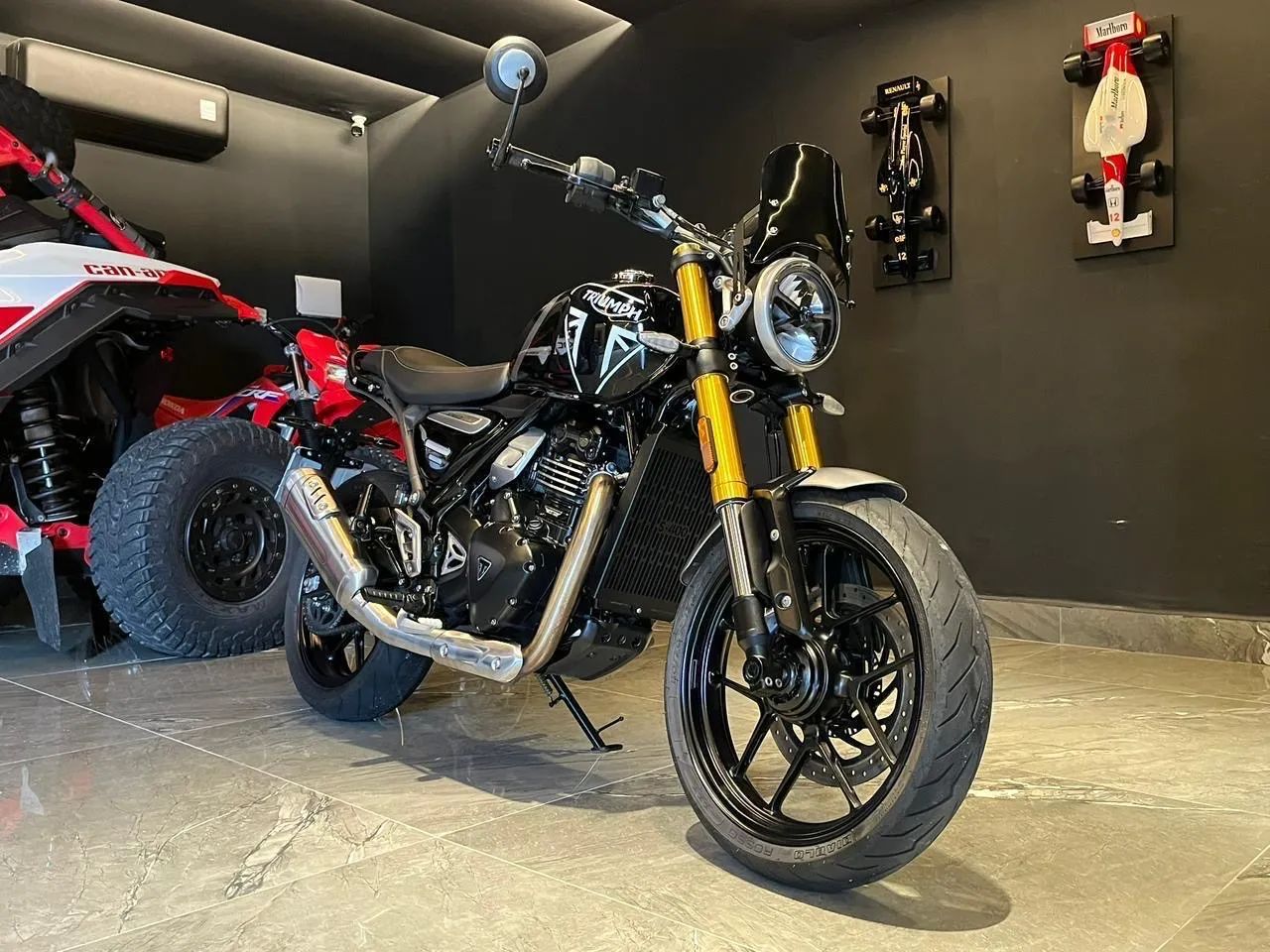 SPEED 400 TRIUMPH 