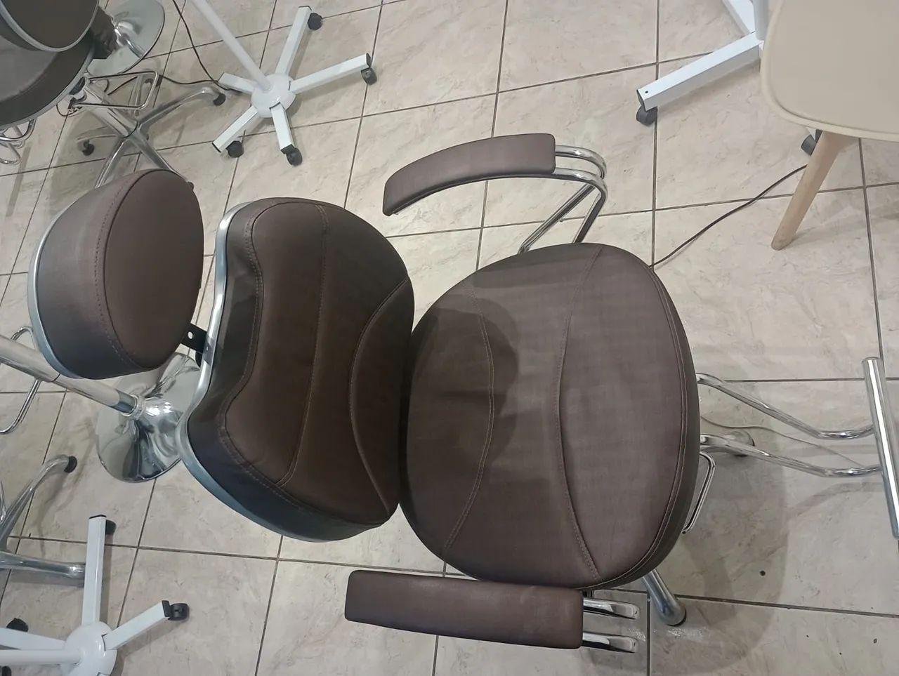 Cadeira e lupa p estética 