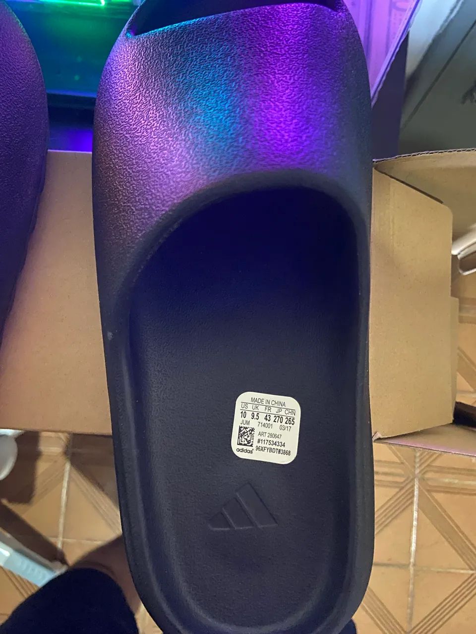 Yeezy Slide Onyx - Foto 4