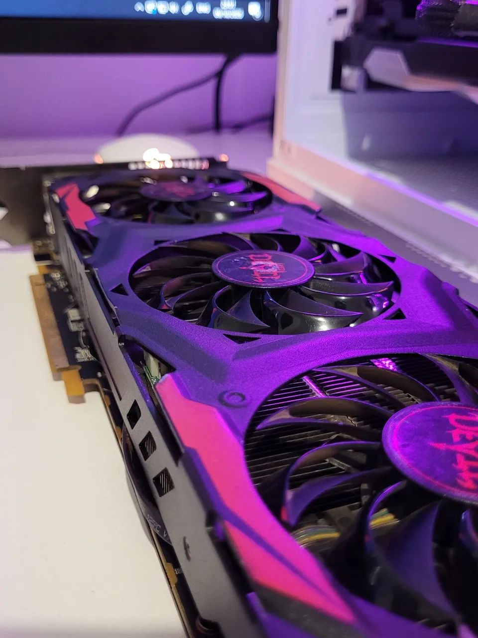 RX 570 4GB RedDevil - Funcionando perfeitamente | Excelente estado  - Foto 3