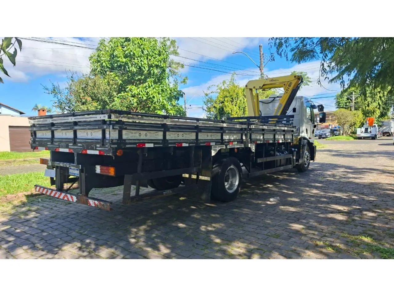 Ford Cargo 1319 2013 - Foto 6