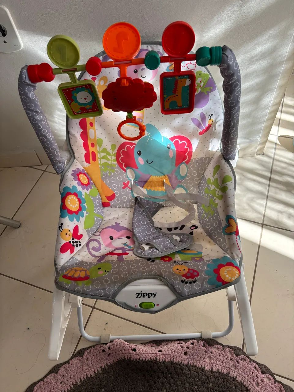 Cadeira de balanço infantil  - Foto 3