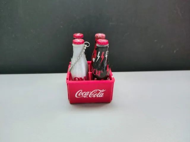 Coleção itens Coca Cola Garrafas vidro e alumínio - Foto 3