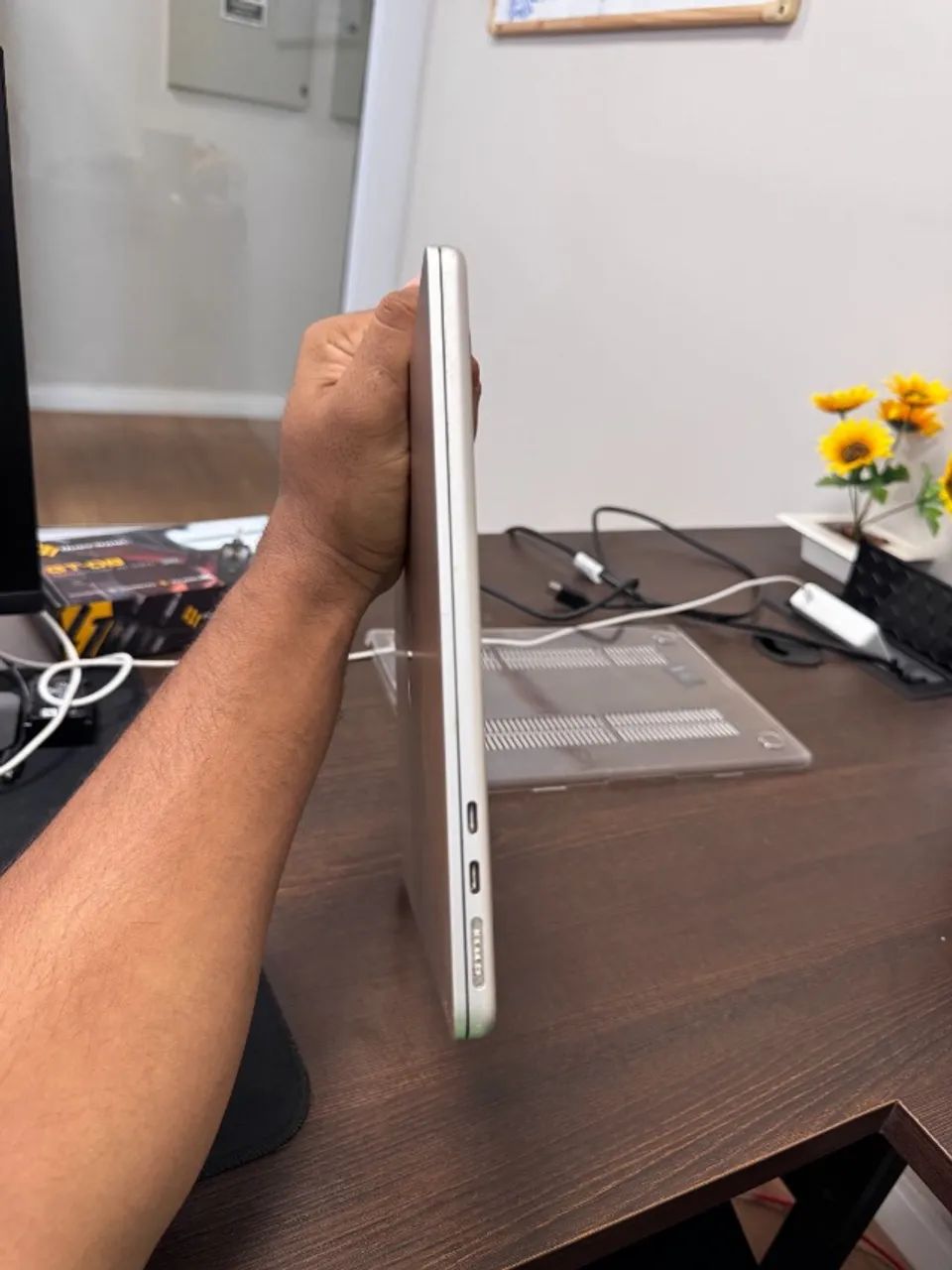 ? MACBOOK AIR M3 - 13 POLEGADAS - 2024 - Foto 4