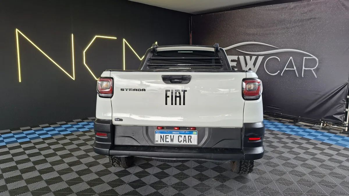 Fiat Strada Endurance 1.4 Flex 8V CS Plus 2021 - Foto 5