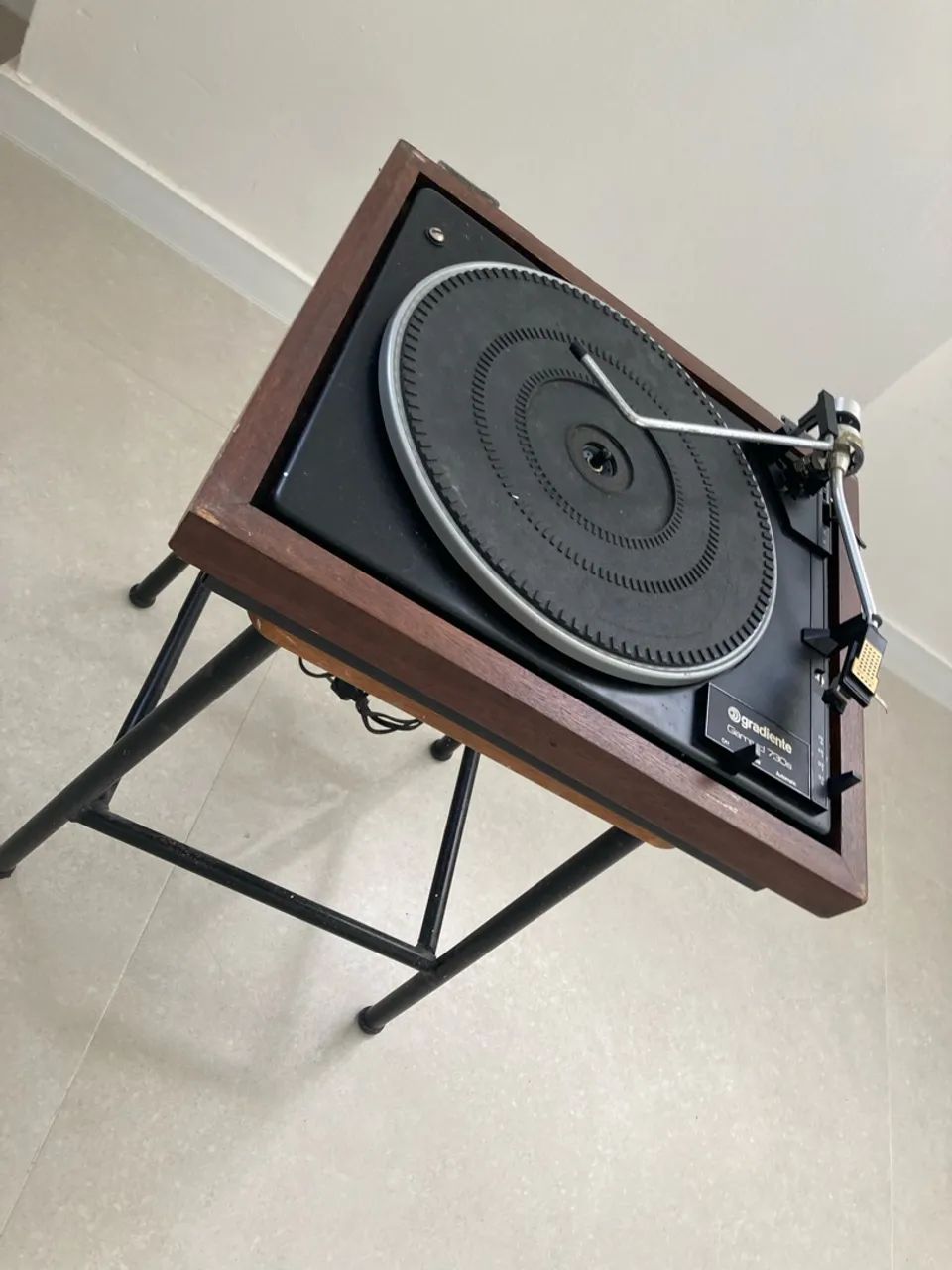 Toca discos Gradiente original 