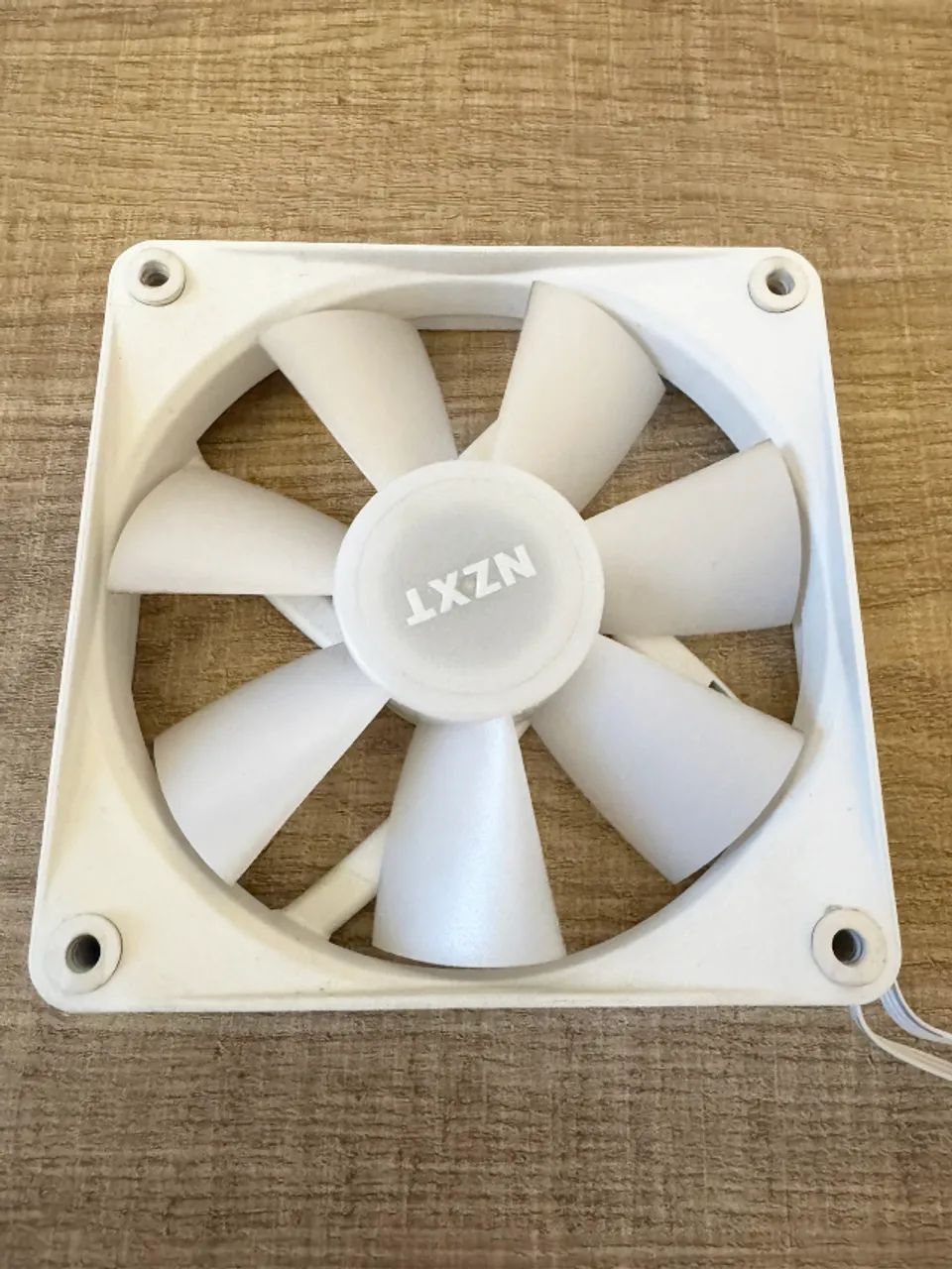 Kit Ventoinhas 120mm RGB NZXT - Foto 2
