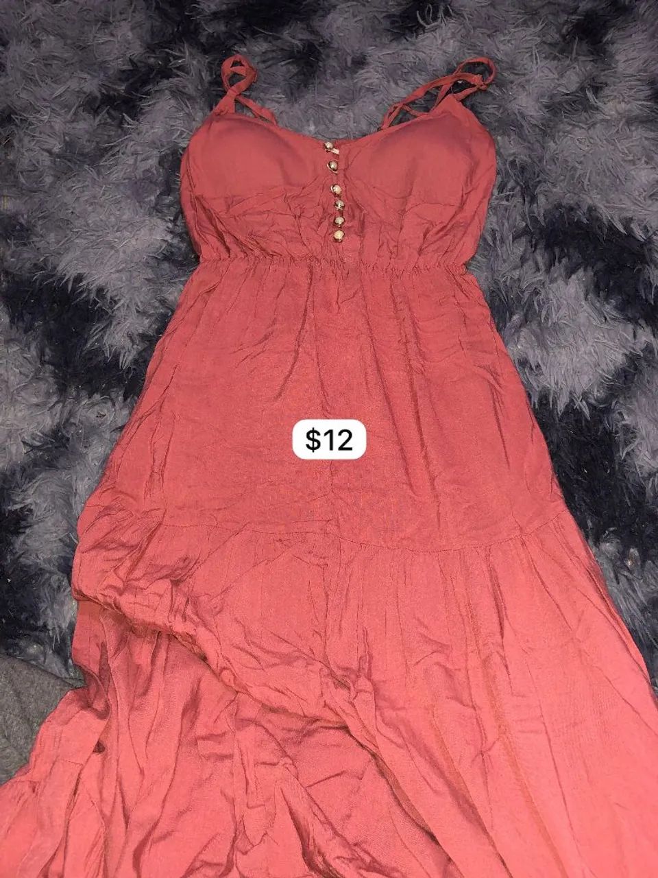 vende-se roupas - Foto 2