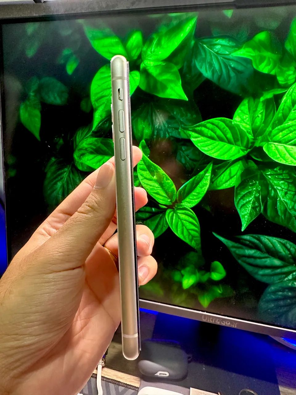 iPhone 11 64GB ? Excelente estado!! - Foto 3