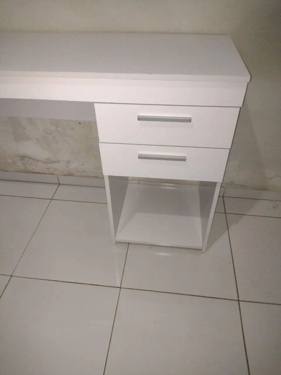 Vende-se Escrivaninha  - Foto 2