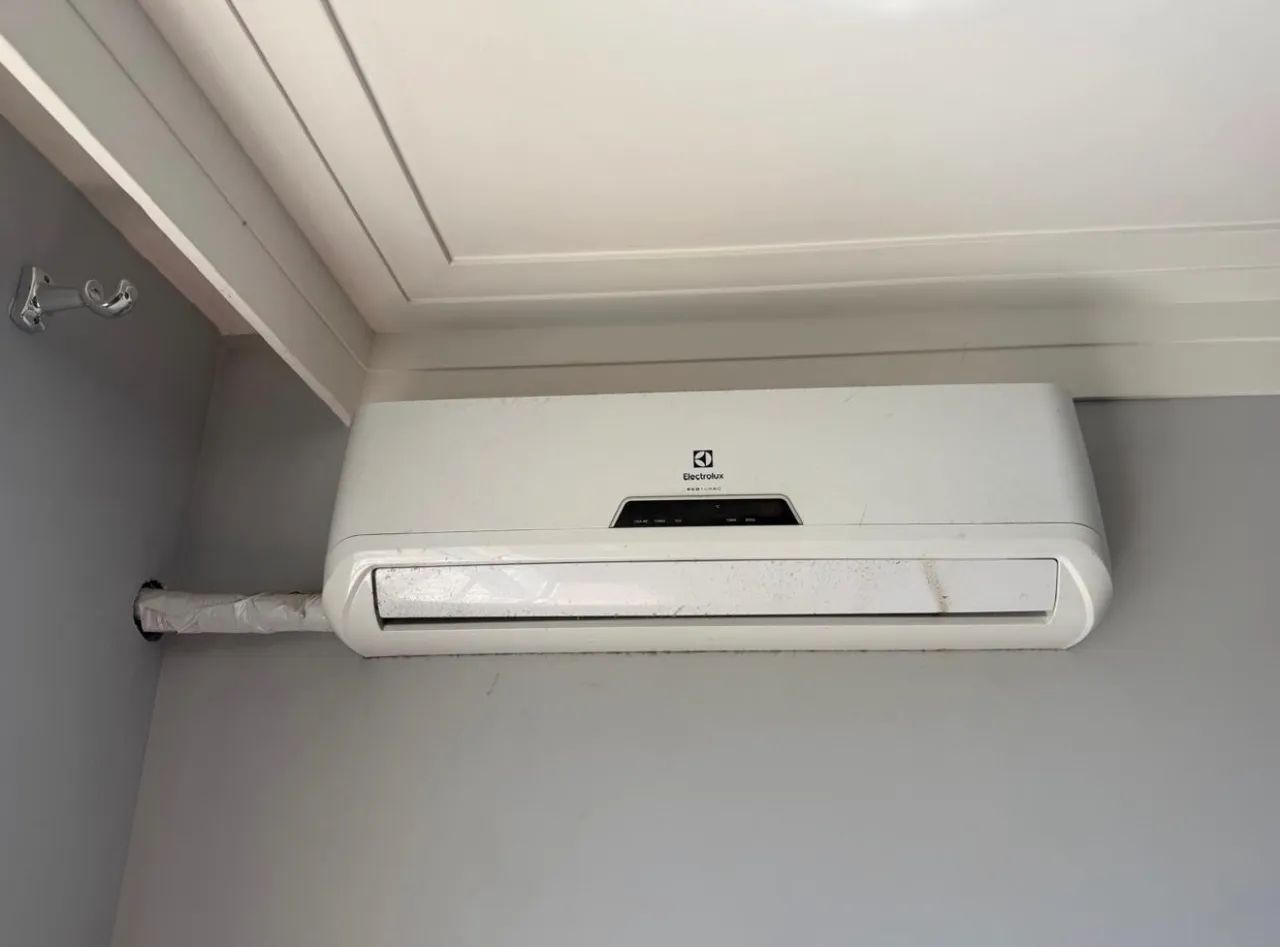 AR-CONDICIONADO 12.000 BTUs Electrolux - Foto 2
