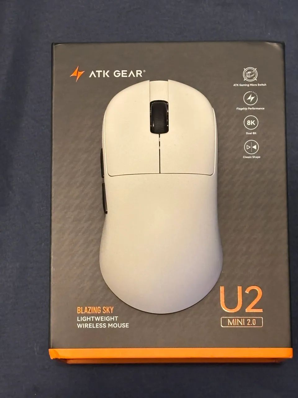 Mouse Branco Atk Blazing Sky U2v2 Mini Paw3950ultra 39g 8k
