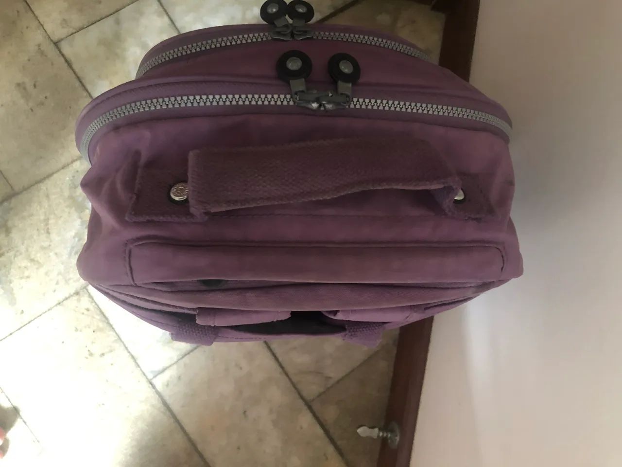 Mochila kipling original com rodinhas - Foto 5