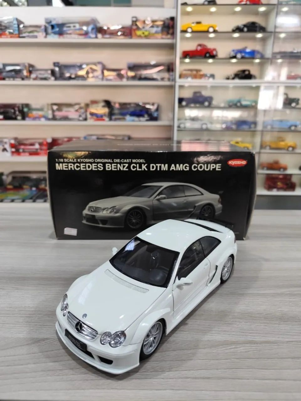 Miniatura Mercedes CLK DTM AMG 1/18 Kyosho BRANCA RARA Caixa