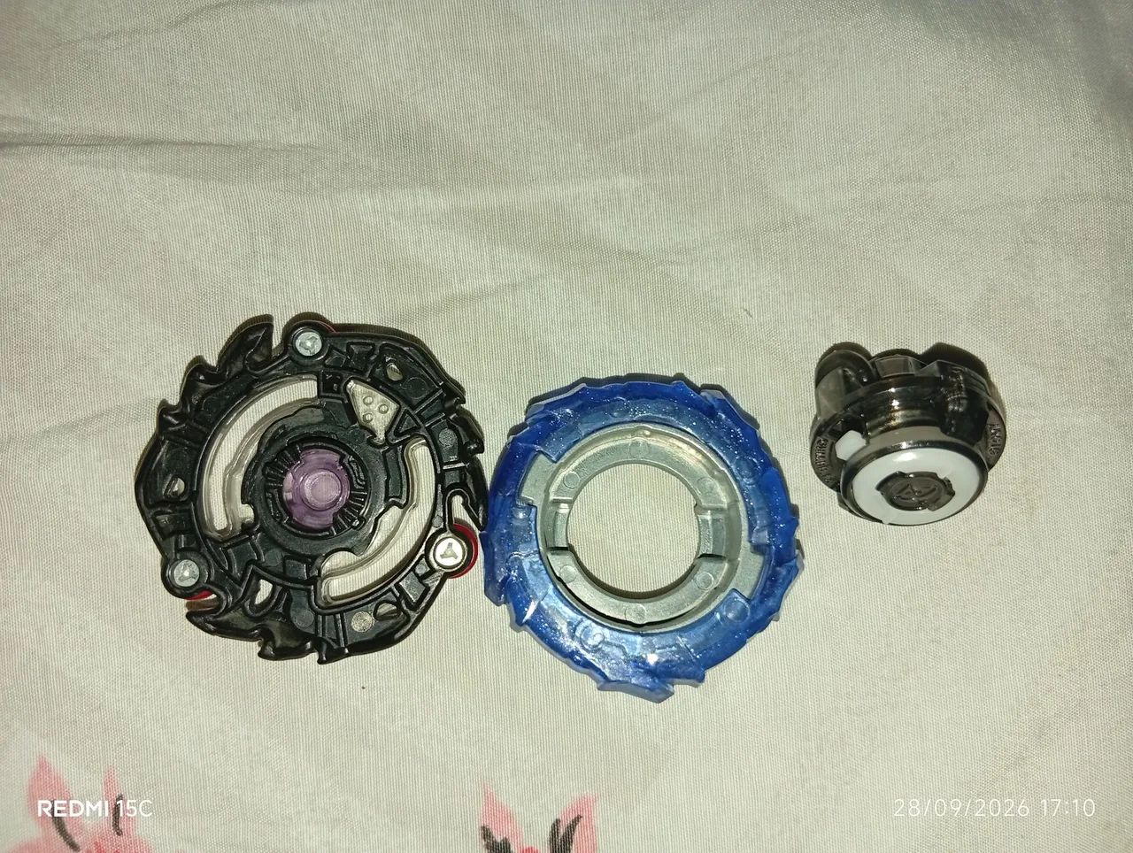 Kreis satan frame aleatório Takara Tomy usado - Foto 2