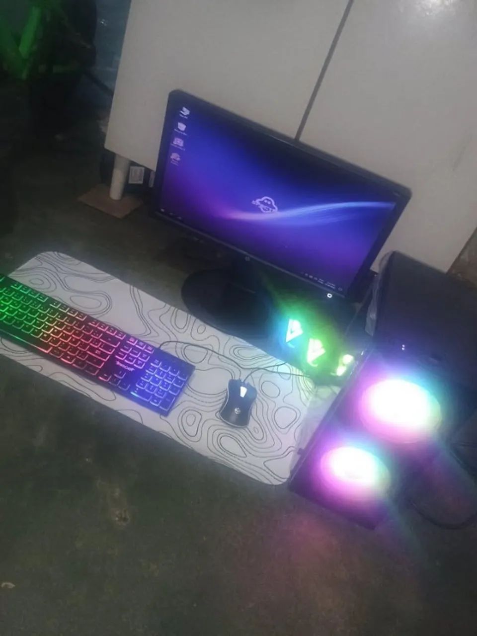 ? SETUP GAMER COMPLETO RGB | ACEITO TROCAS EM iPHONE 12+ E PS4 | R$ 1.300 ?