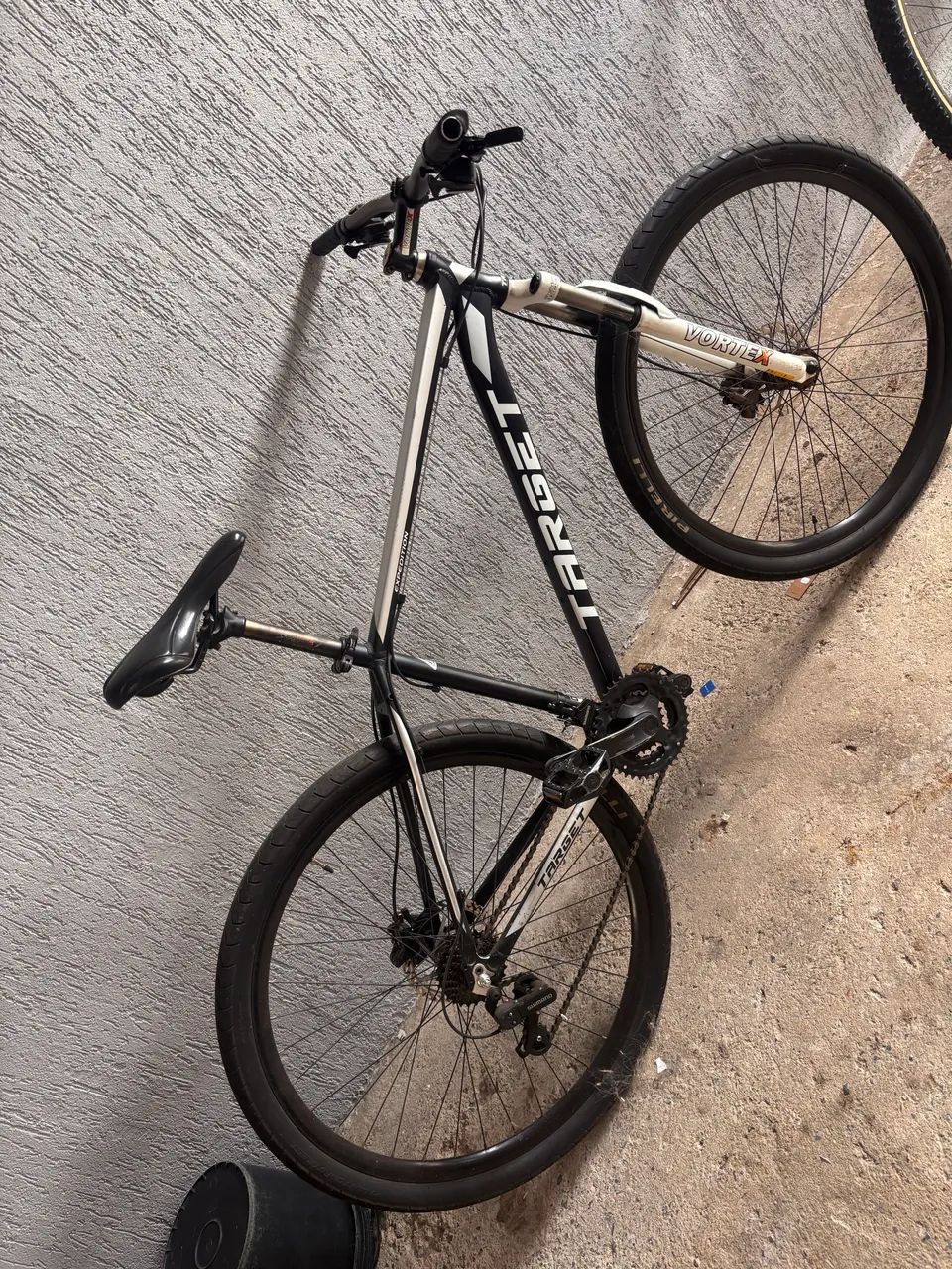 Vendo bicicleta aro 29 freio hidráulico das top  - Foto 5