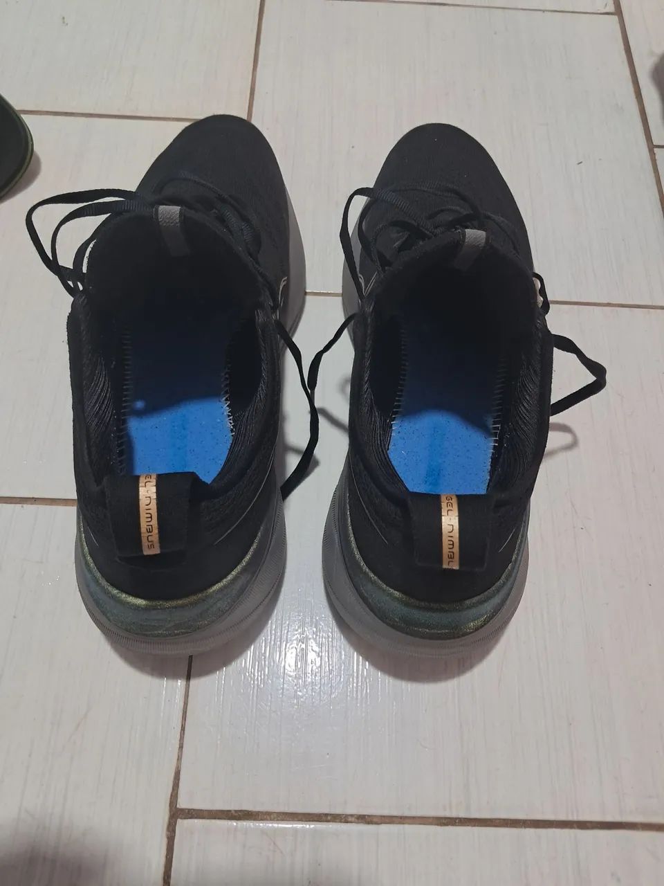 Tenis asisc gel nimbus 26 - Foto 4