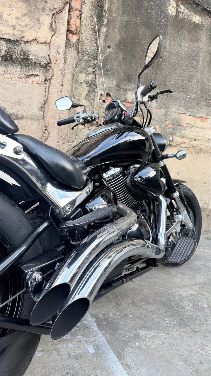 Suzuki bolevard m800