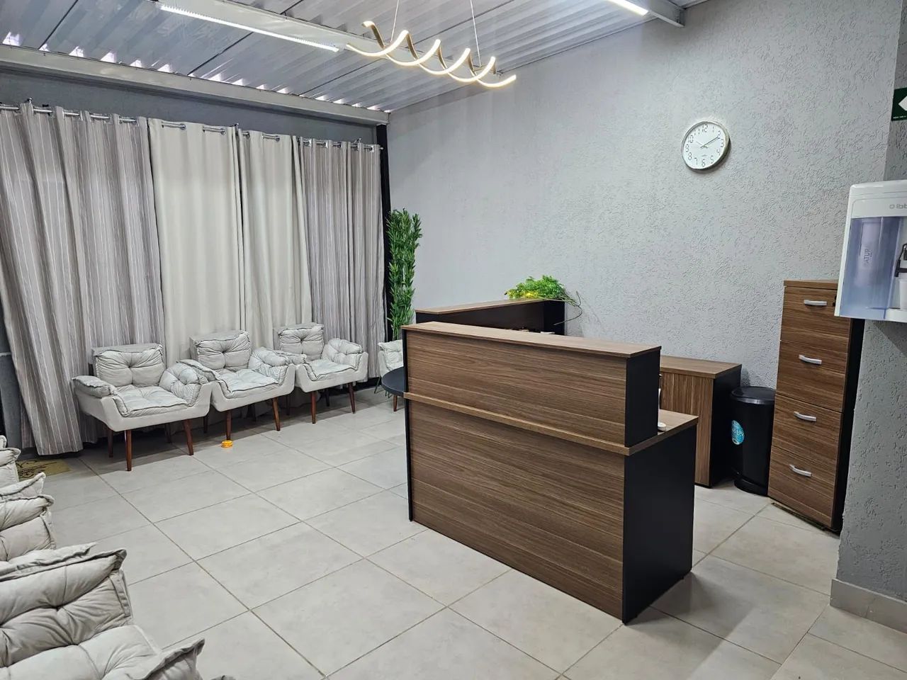 Passo ponto comercial completo para Clinicas/Escritórios