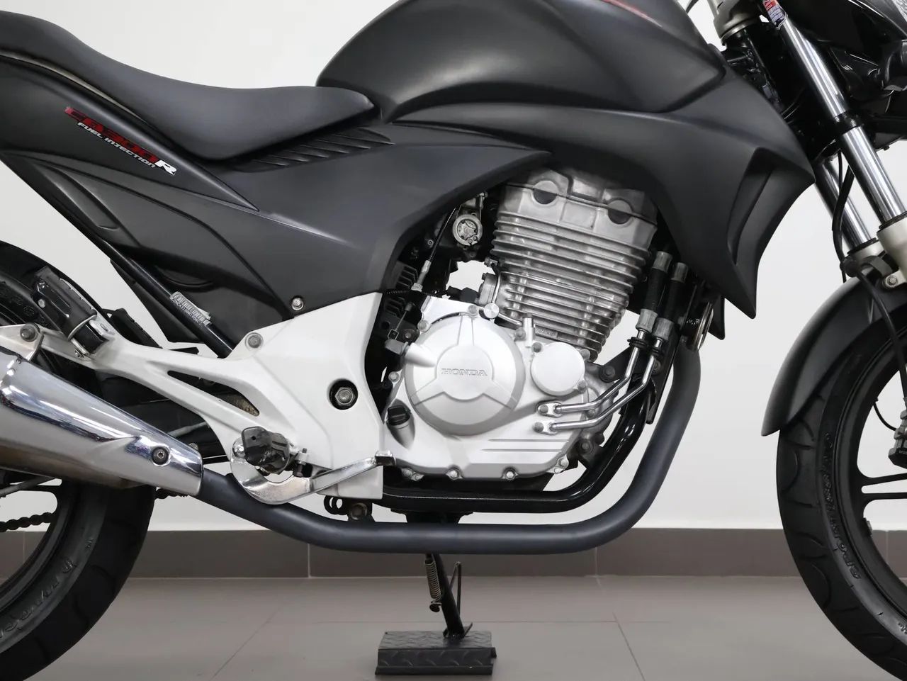 HONDA CB 300R - Foto 5