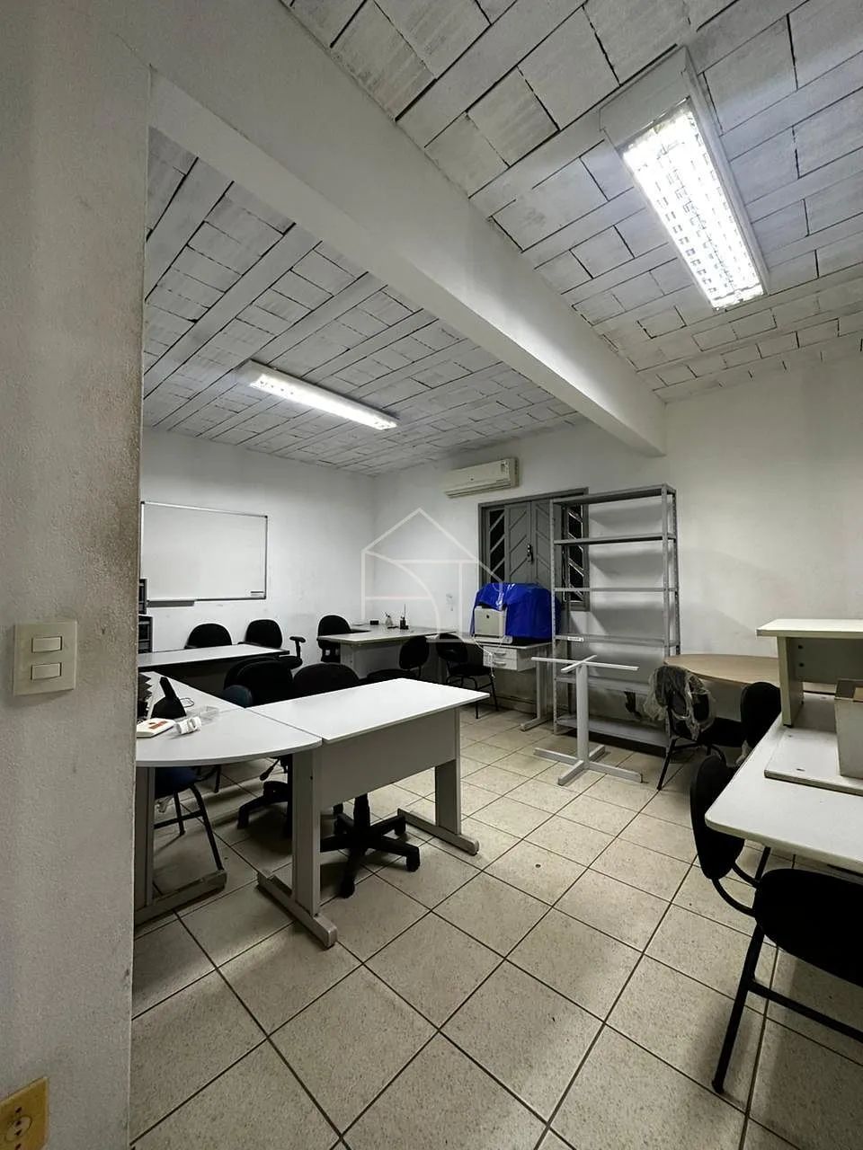 Imóvel Comercial com 8 escritórios em Novo Horizonte - Serra - Foto 6